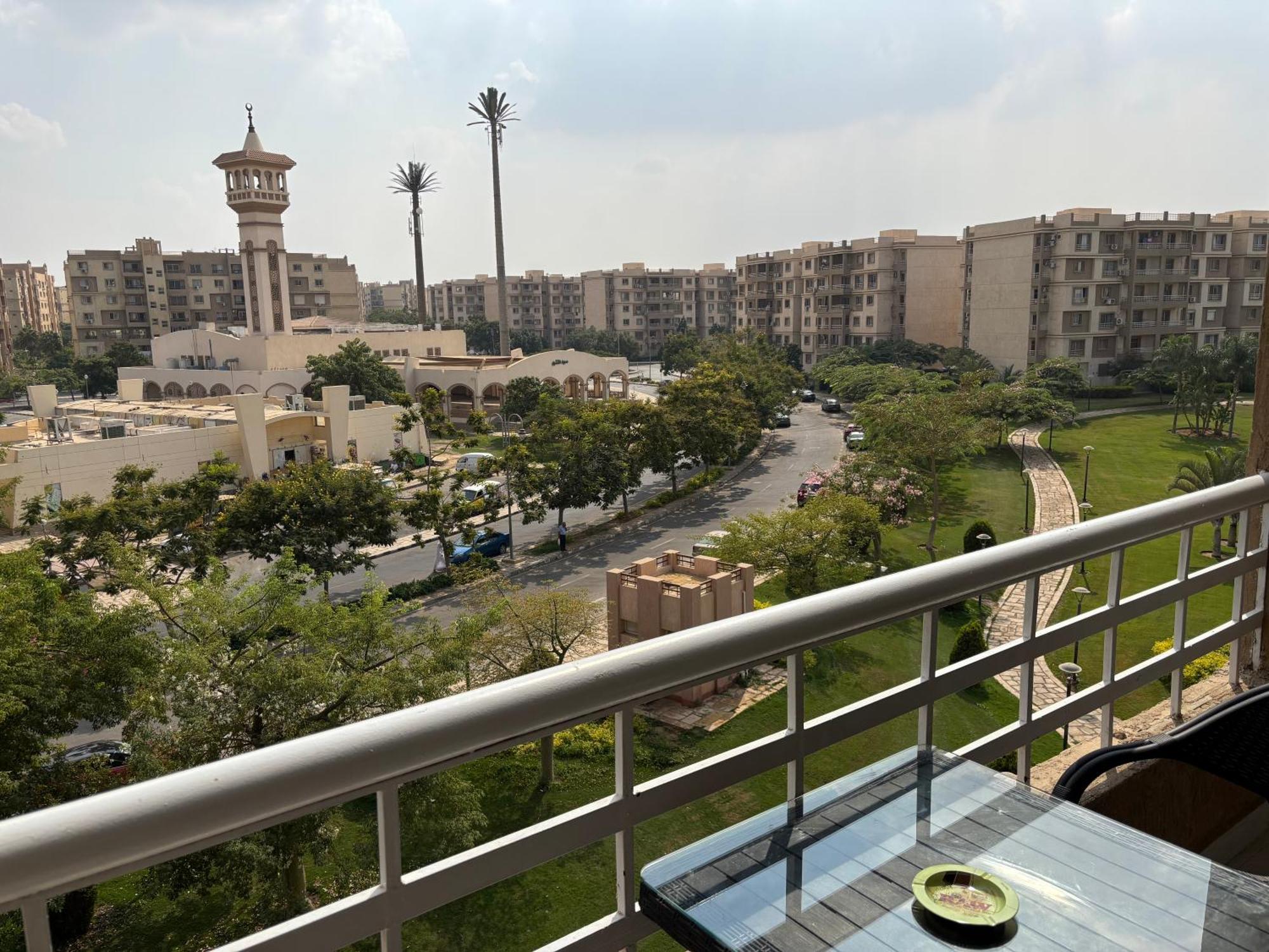 Luxury Inn: 3Br Amazing View In Madinaty B6 Exterior foto